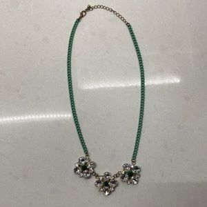 Flower jewel necklace
